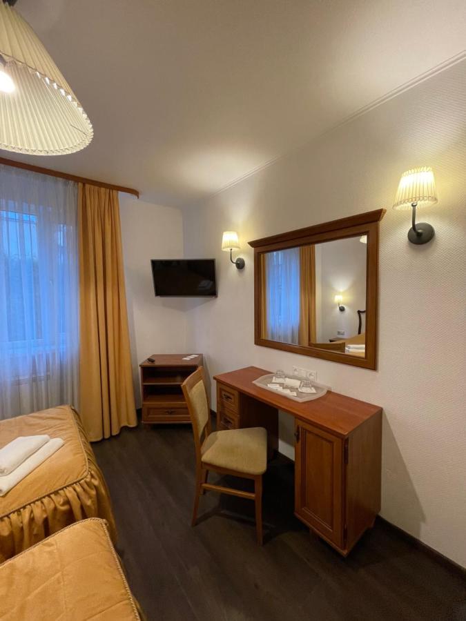 קייב Gusarskiy Hotel And Apartment מראה חיצוני תמונה