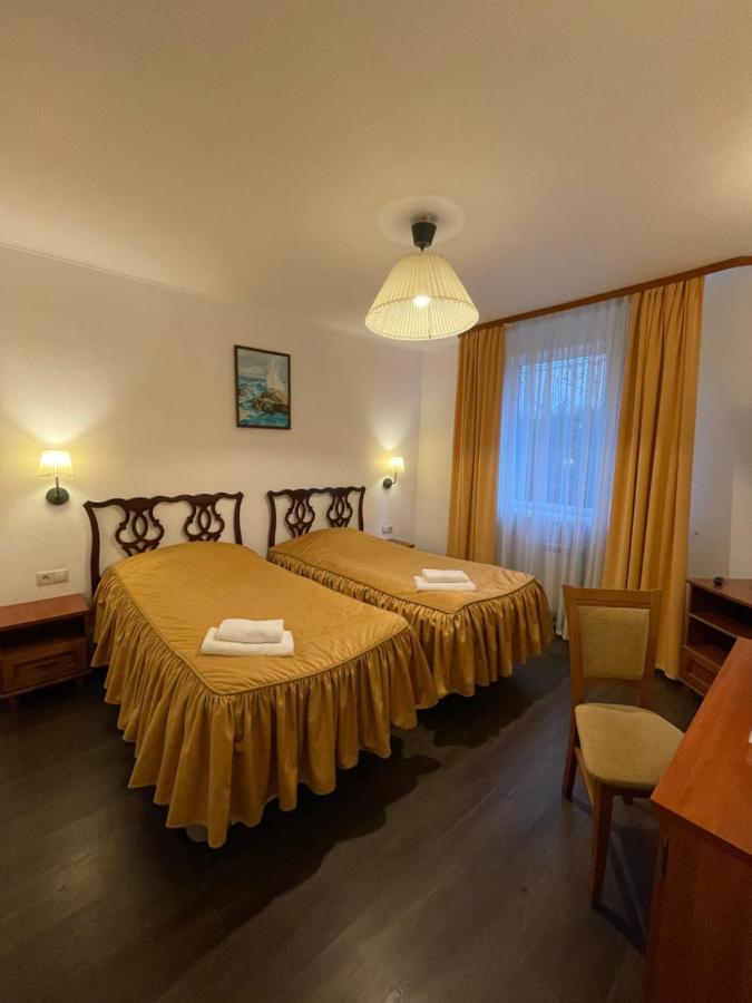 קייב Gusarskiy Hotel And Apartment מראה חיצוני תמונה