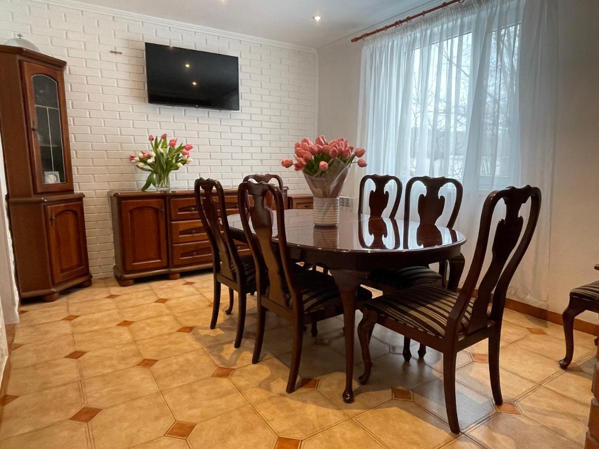 קייב Gusarskiy Hotel And Apartment מראה חיצוני תמונה