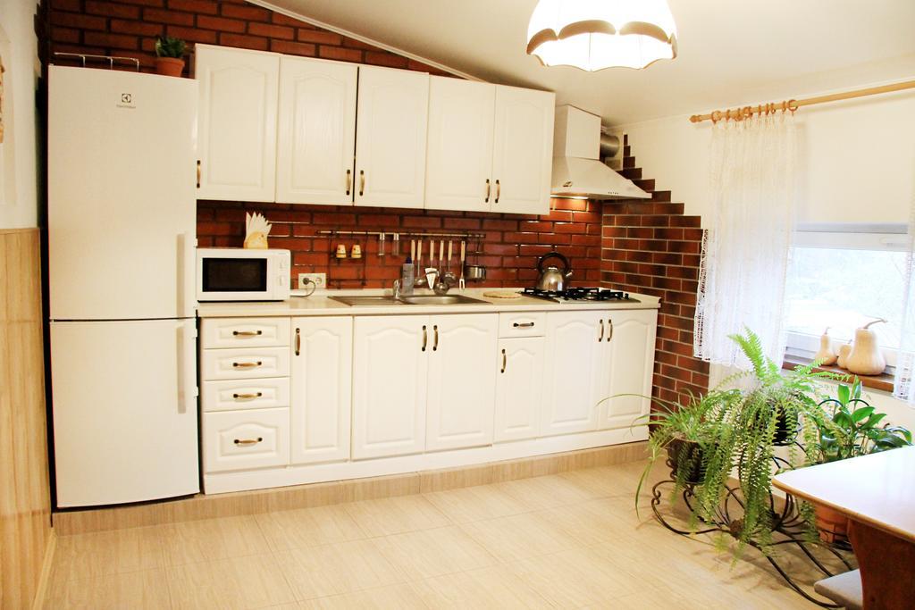 קייב Gusarskiy Hotel And Apartment מראה חיצוני תמונה